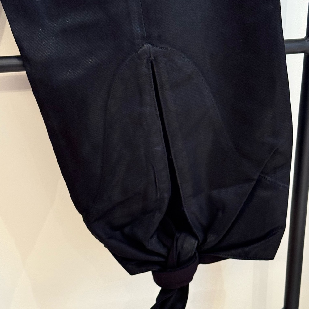 7 For All Mankind Black Bow Tie Coated Denim Wide Leg Jeans - Picture 9 of 11